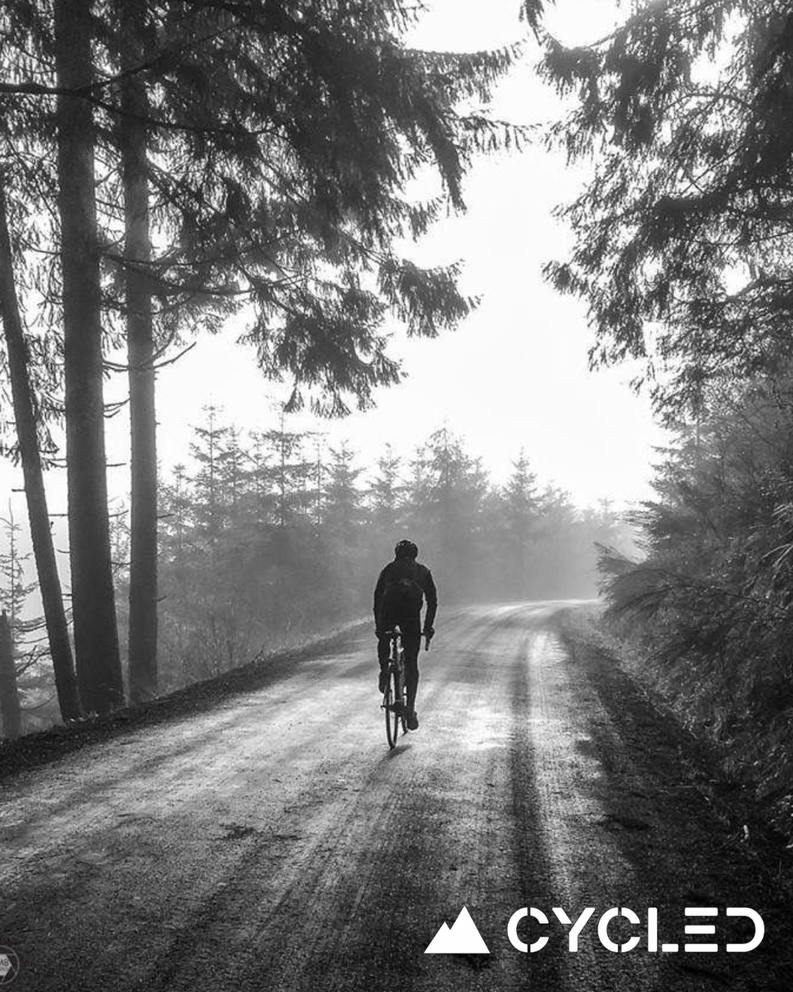 Comprar calcetines de ciclismo de invierno: guía para elegir los más cálidos y cómodos